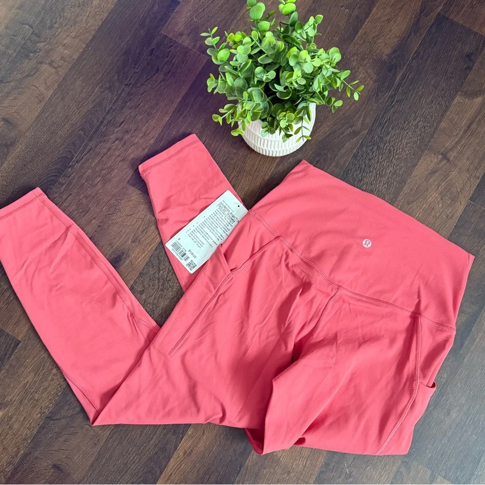 🆕 Lululemon Align High Rise Leggings 25” with Pockets - Picture 3 of 13